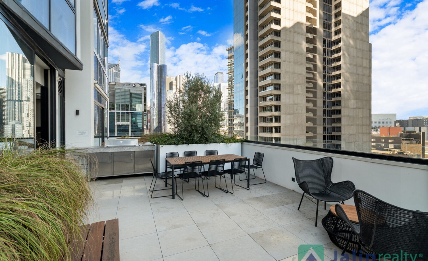 703/141 La Trobe St,  MELBOURNE,  VIC 3000 AU